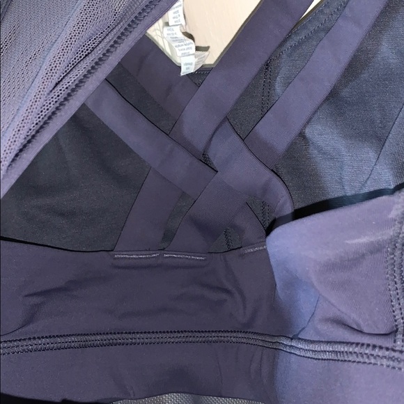 Lululemon Fast As Light 2 - in - 1 Tank - Picture 8 of 8